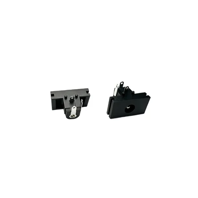 Täisnurk DIP5,5x2,1mm DC-135